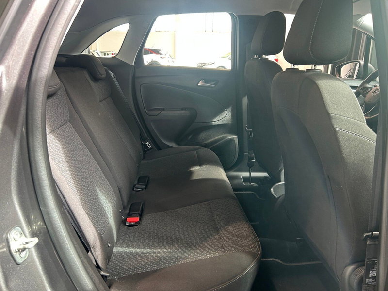 Opel Crossland X usata a Torino (13)