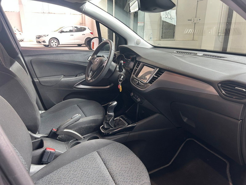 Opel Crossland X usata a Torino (14)