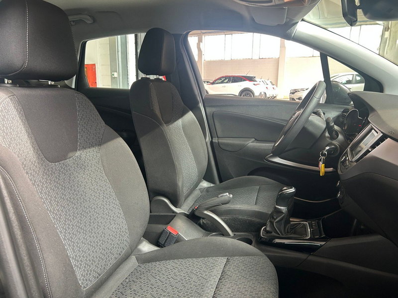 Opel Crossland X usata a Torino (15)