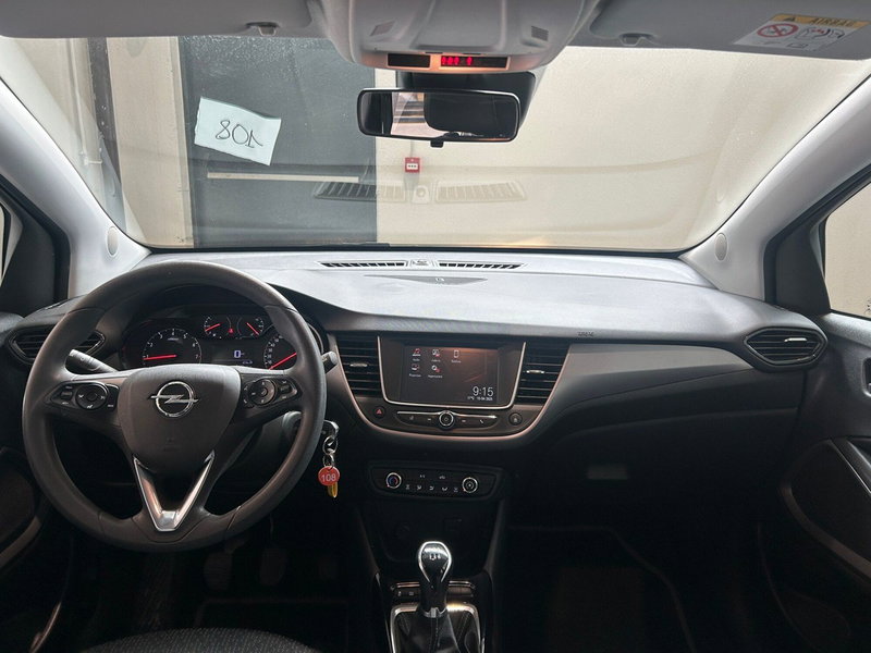 Opel Crossland X usata a Torino (7)