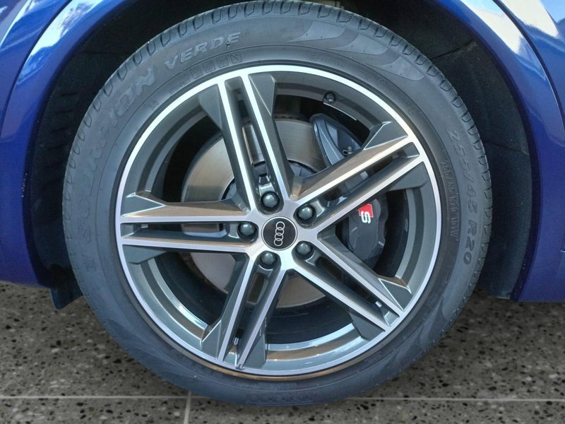 Audi Q5 Sportback usata a Bari (6)