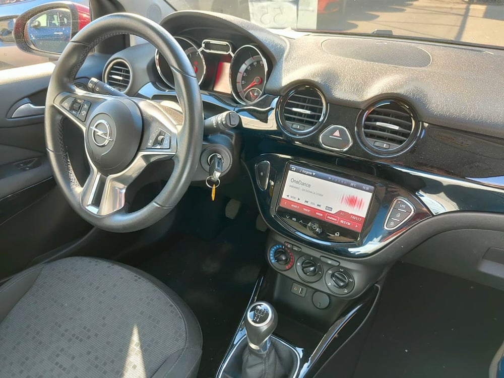 Opel Adam usata a Torino (15)