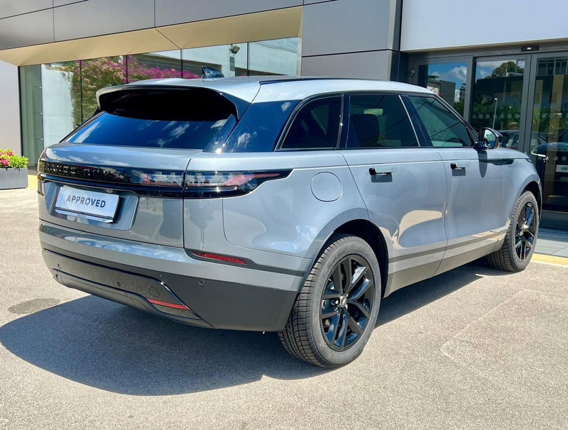 Land Rover Range Rover Velar usata a Bari (2)