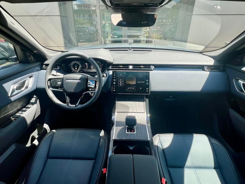 Land Rover Range Rover Velar usata a Bari (4)