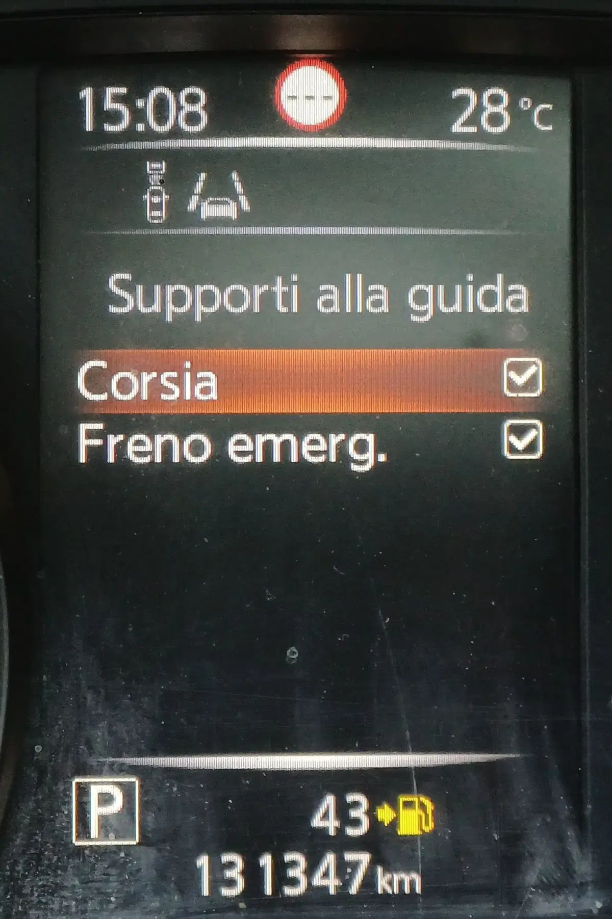 Nissan Qashqai usata a Modena (11)
