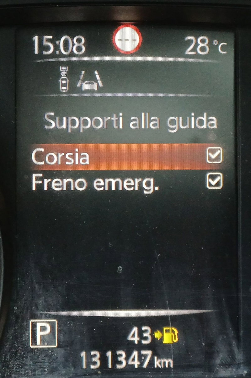 Nissan Qashqai usata a Modena (11)