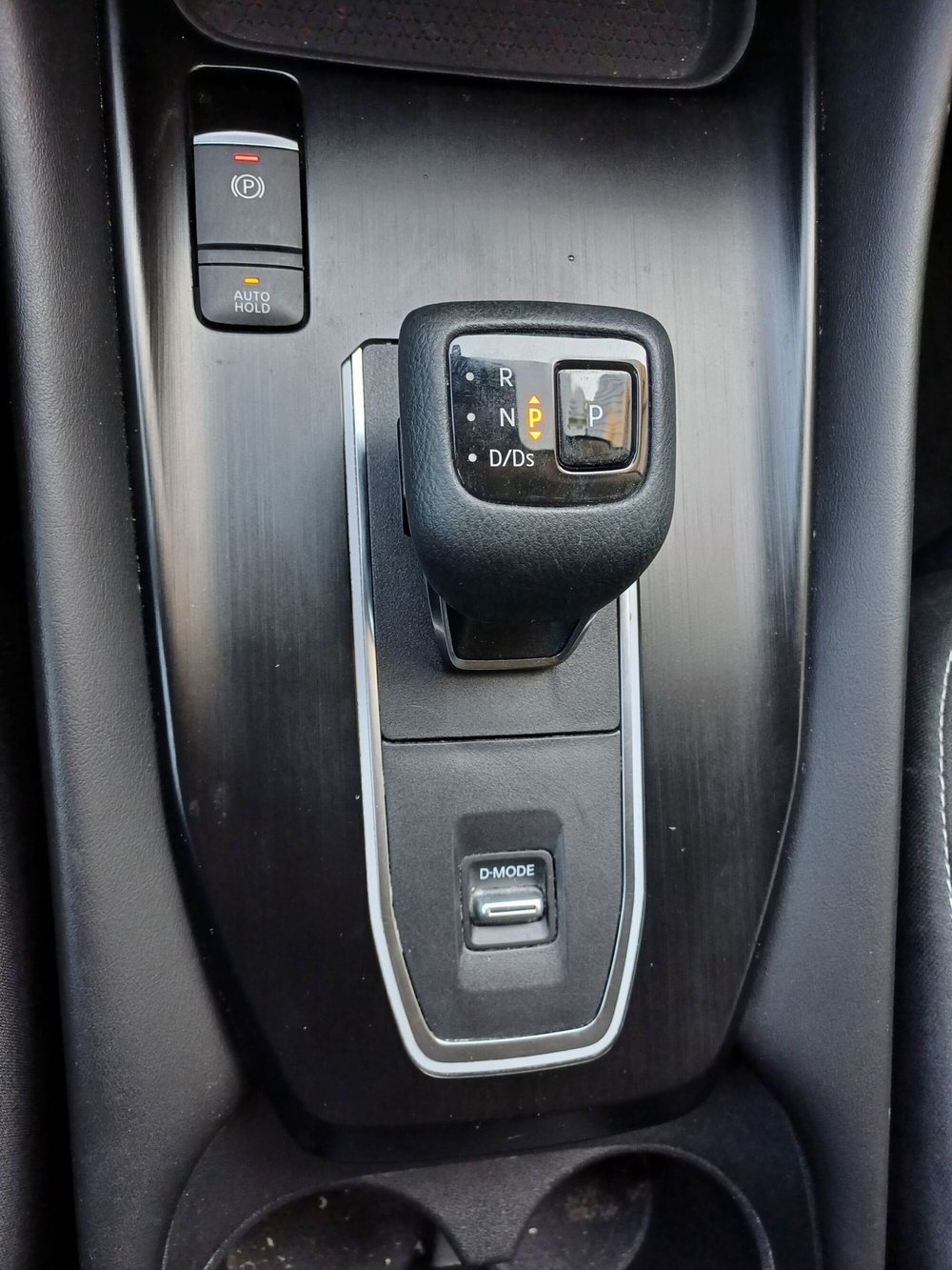 Nissan Qashqai usata a Modena (15)