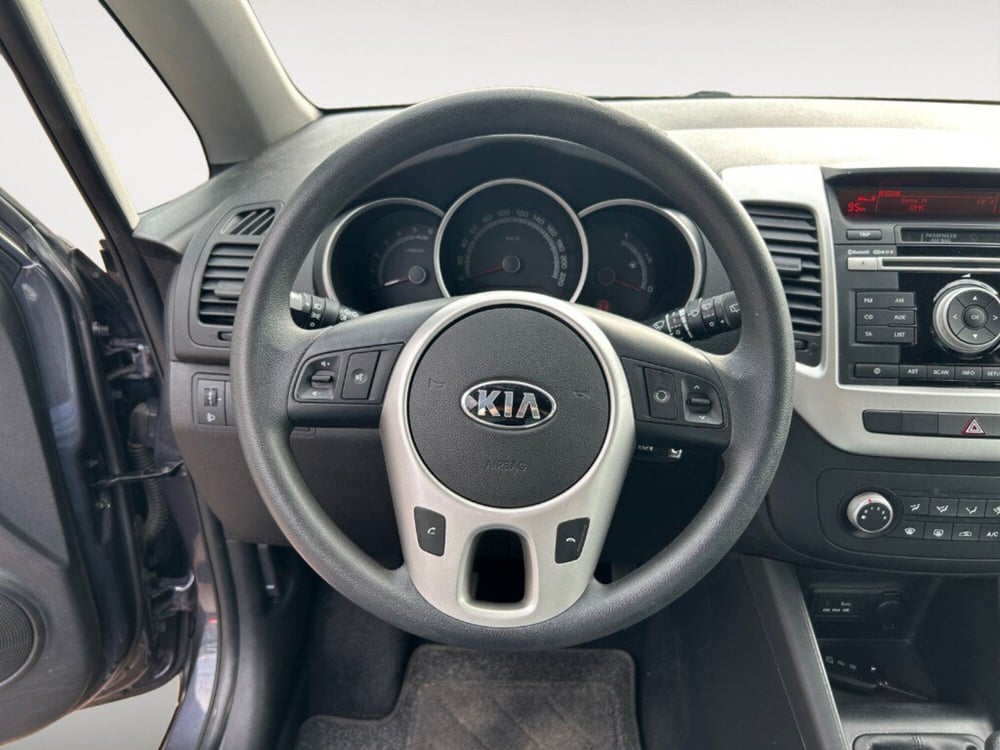 Kia Venga usata a Verona (10)