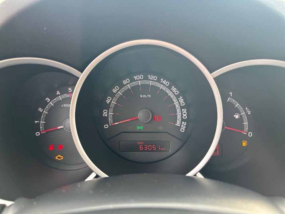 Kia Venga usata a Verona (13)