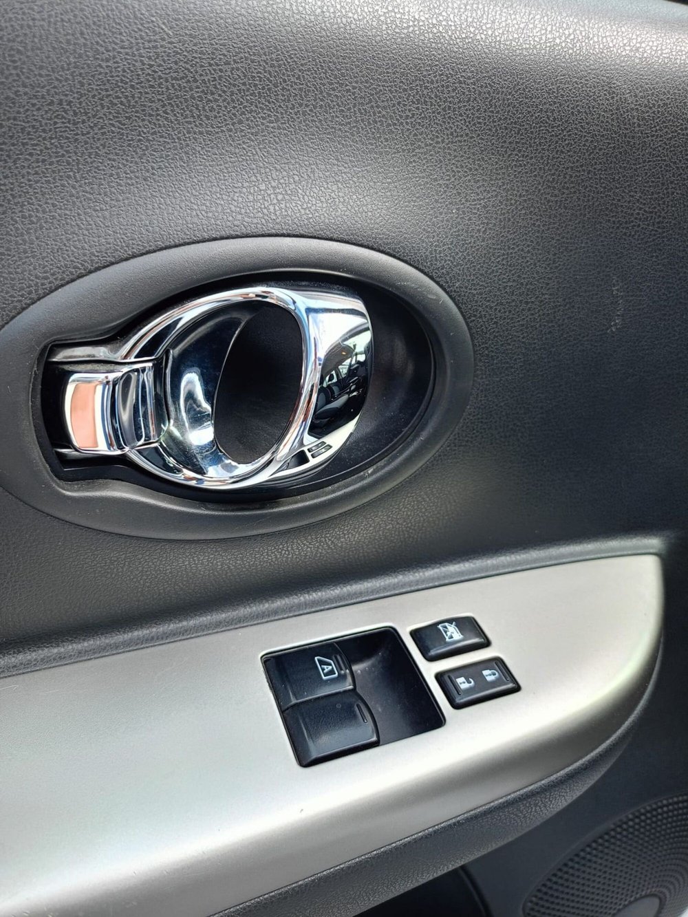 Nissan Micra usata a L'Aquila (13)