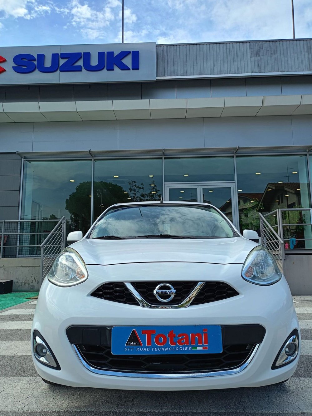 Nissan Micra usata a L'Aquila (2)