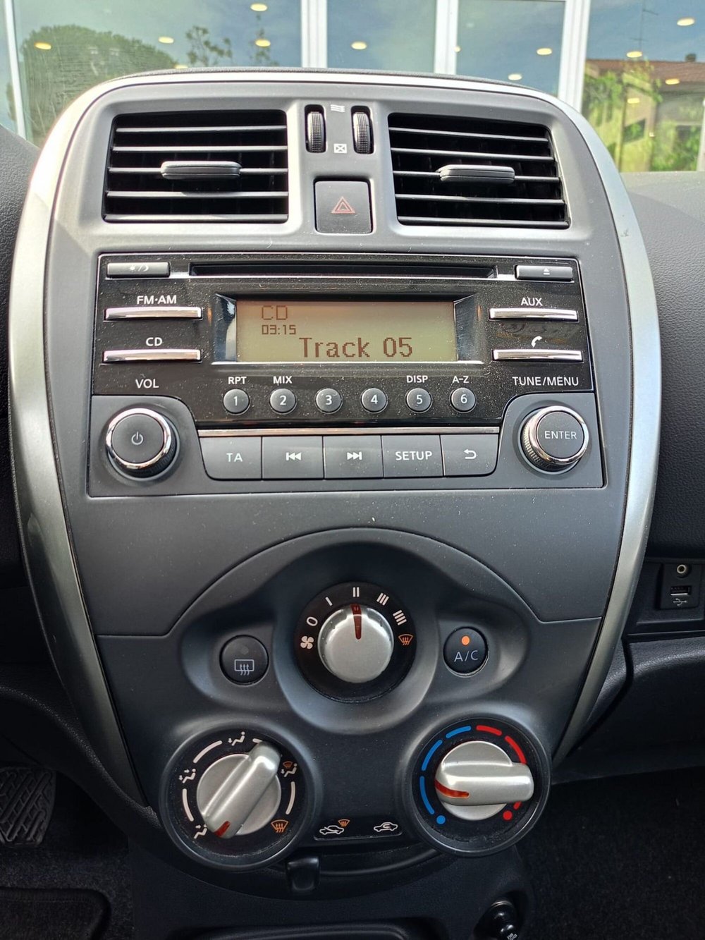Nissan Micra usata a L'Aquila (5)
