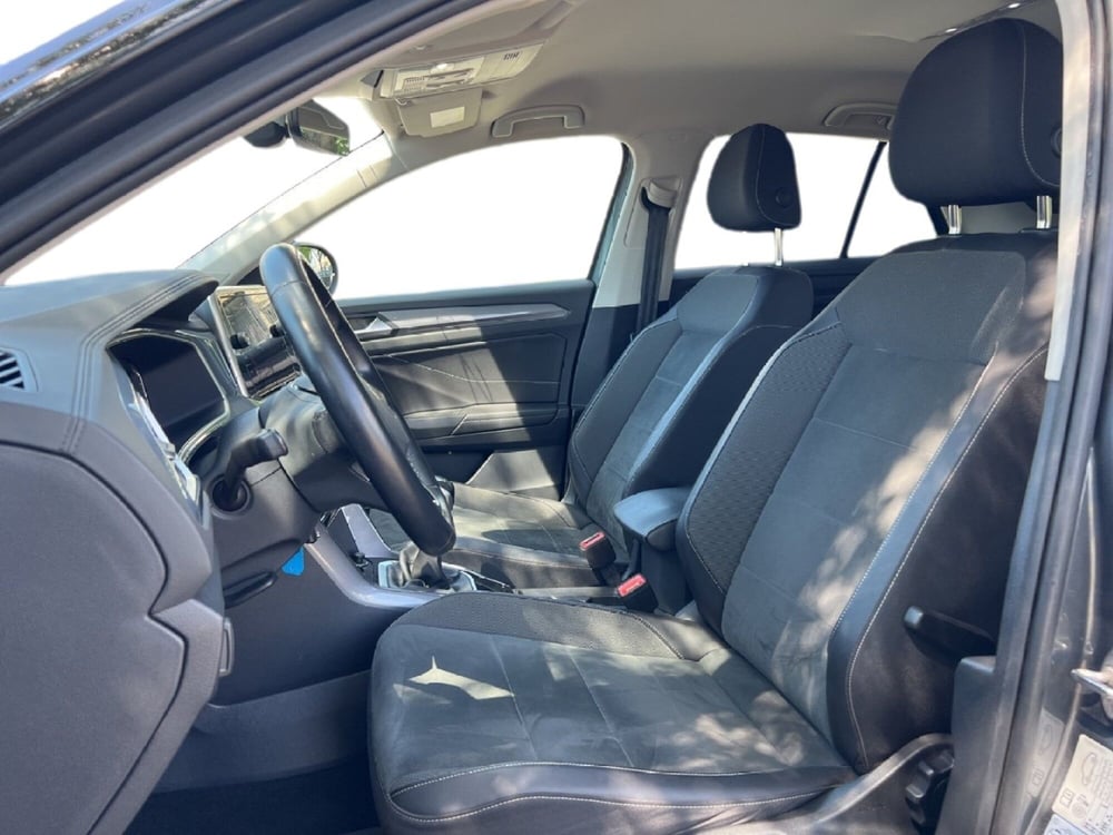 Volkswagen T-Roc usata a Grosseto (11)