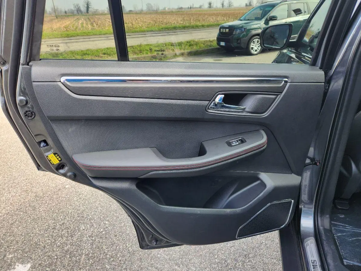 SWM G05 nuova a Milano (17)