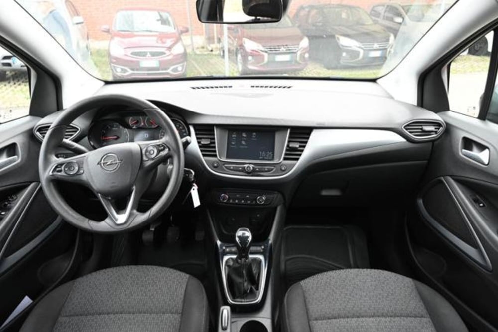 Opel Crossland X usata a Torino (10)