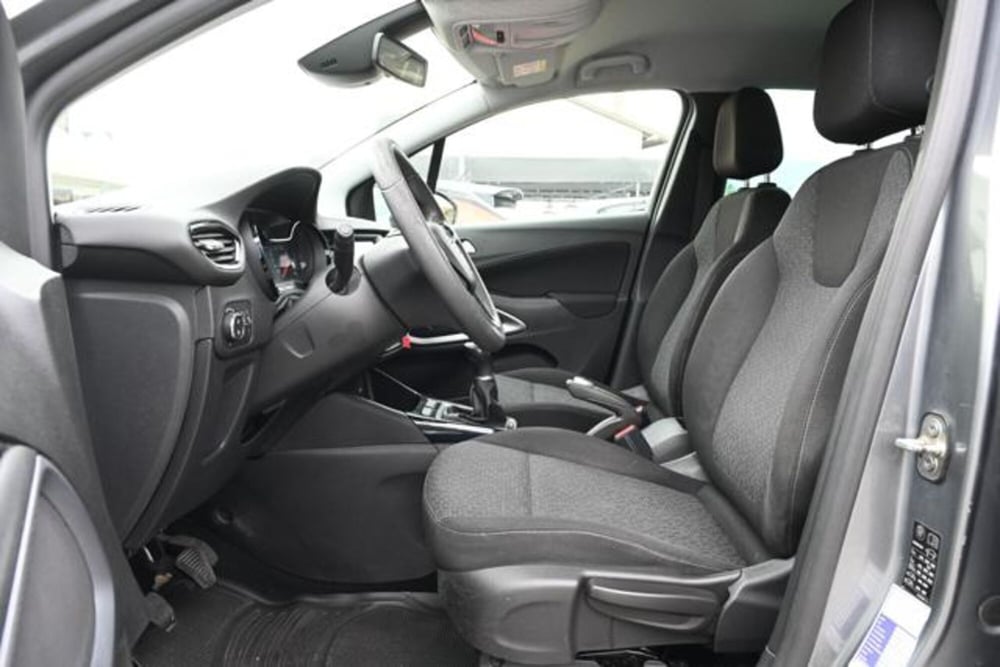 Opel Crossland X usata a Torino (12)