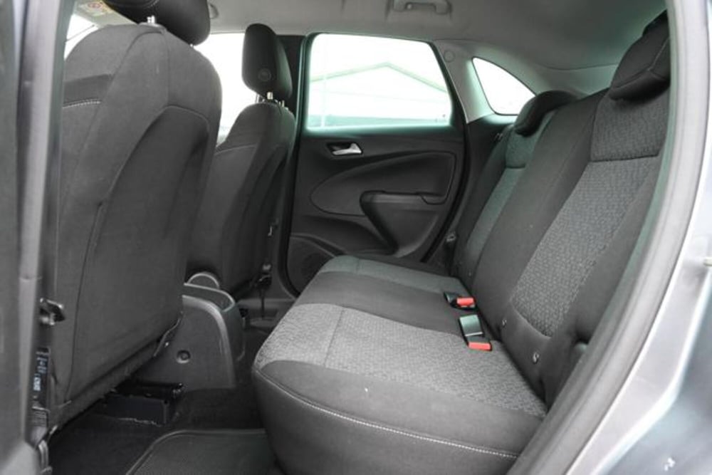 Opel Crossland X usata a Torino (14)