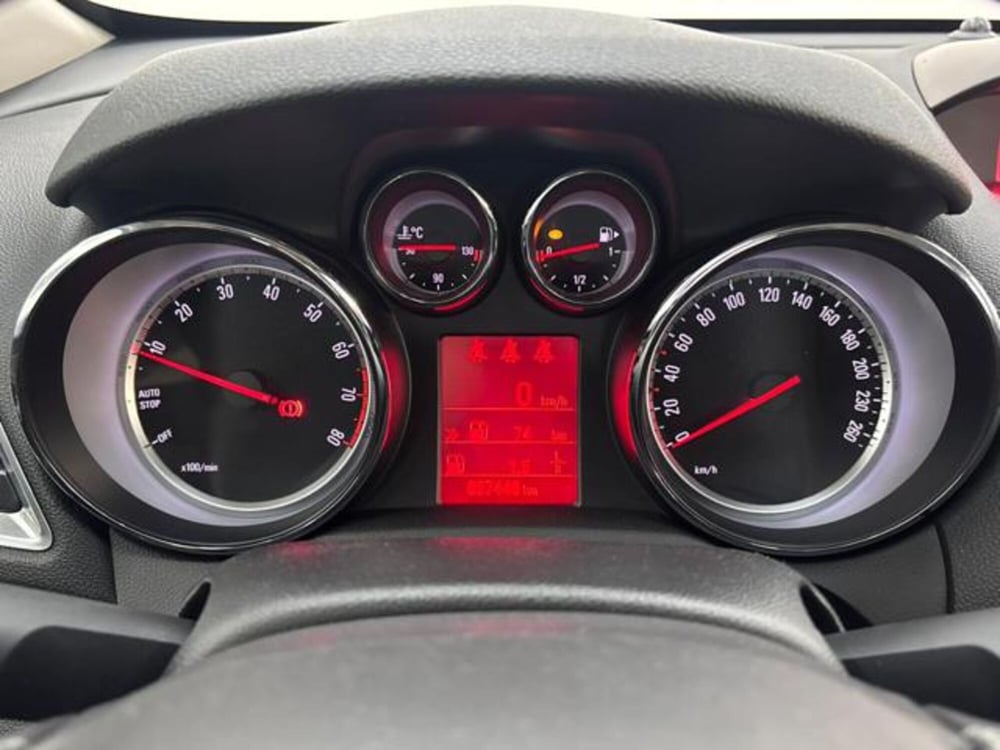 Opel Mokka usata a Como (11)