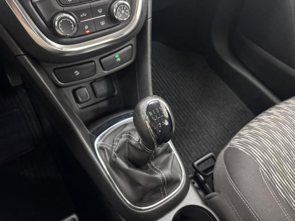 Opel Mokka usata a Como (15)