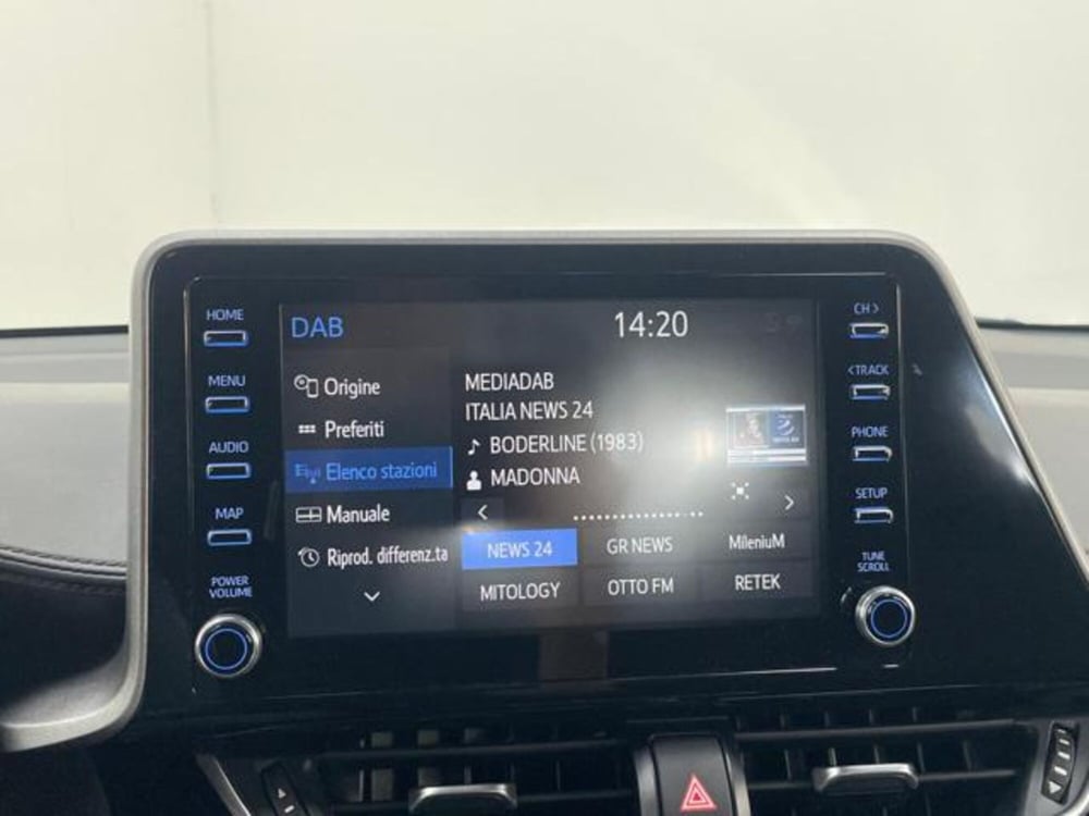Toyota Toyota C-HR usata a Como (13)