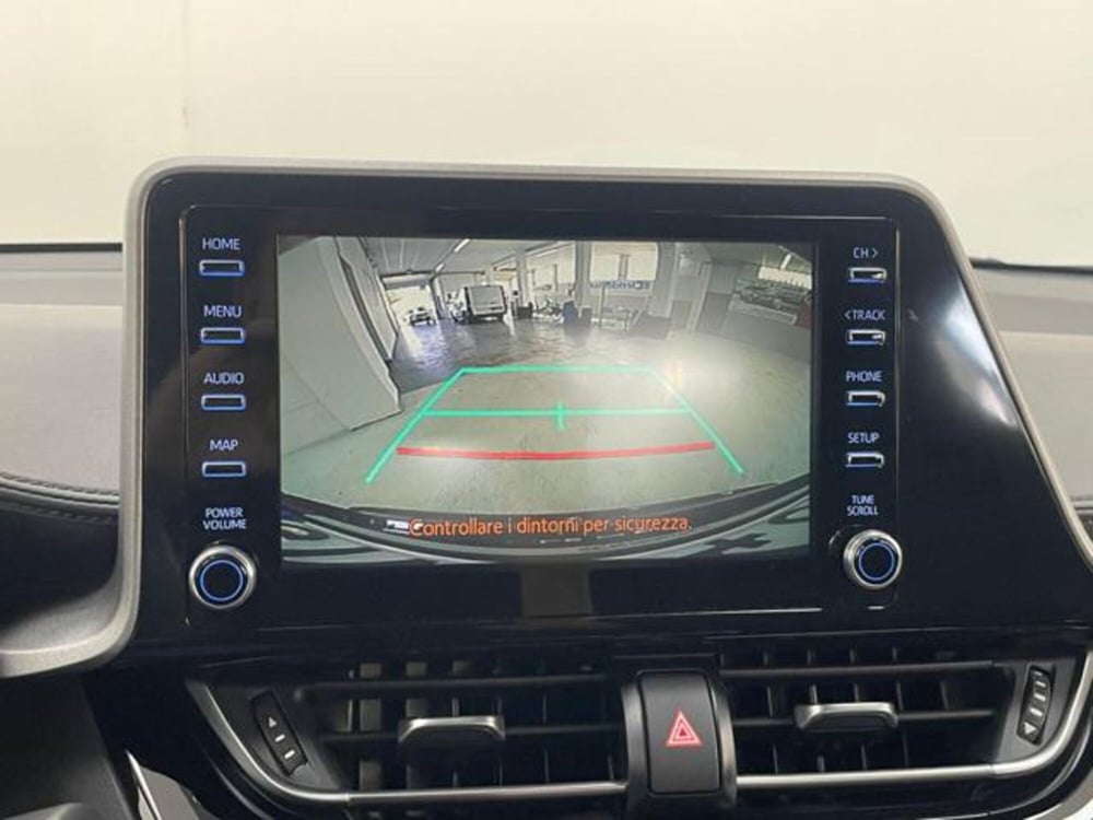 Toyota Toyota C-HR usata a Como (17)