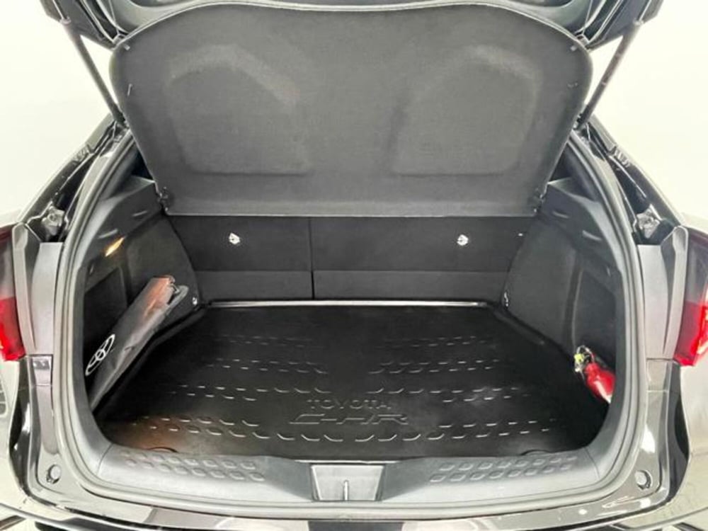Toyota Toyota C-HR usata a Como (20)