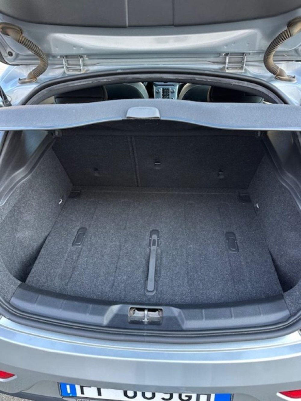 Volvo V40 usata a Novara (10)