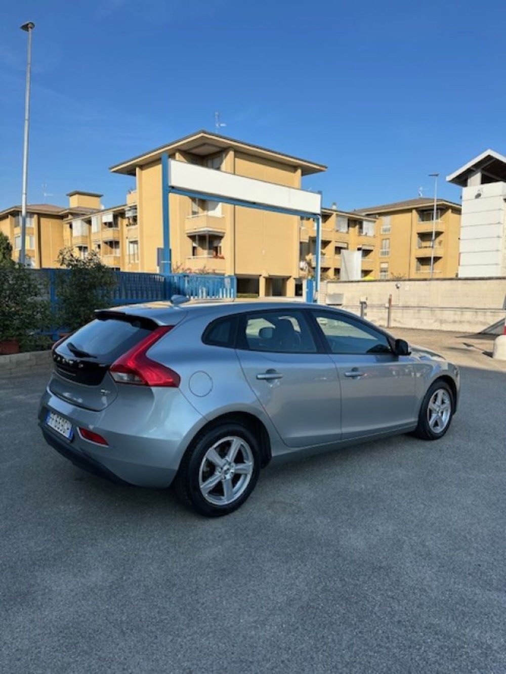 Volvo V40 usata a Novara (13)