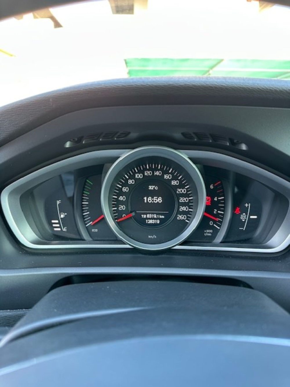 Volvo V40 usata a Novara (3)