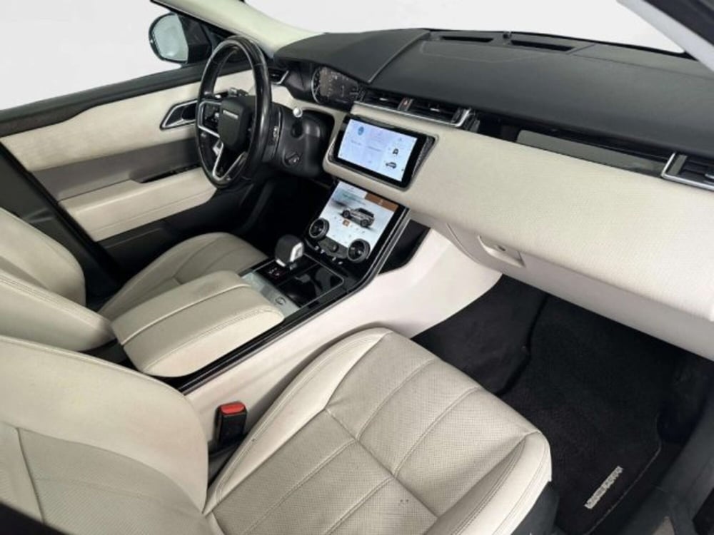 Land Rover Range Rover Velar usata a Siena (8)