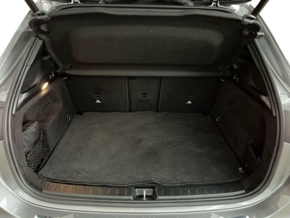 Mercedes-Benz GLA SUV usata a Verona (13)
