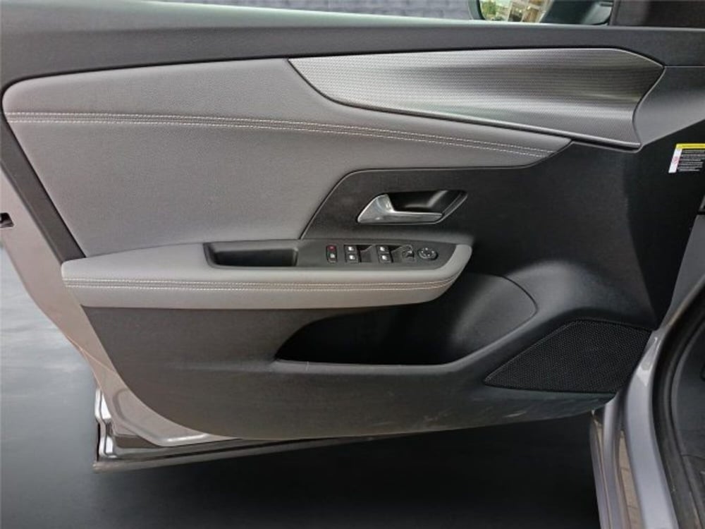 Opel Mokka usata a Bari (9)