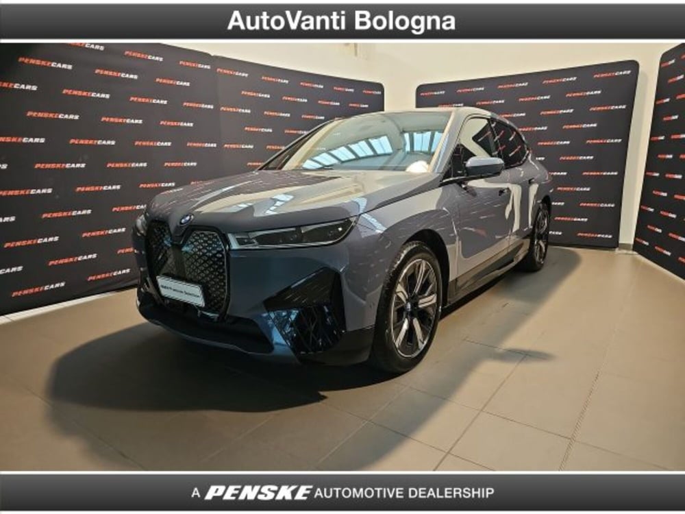BMW iX usata a Bologna