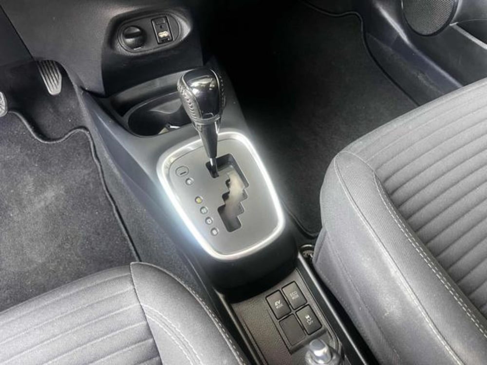 Toyota Yaris Cross usata a Sassari (14)