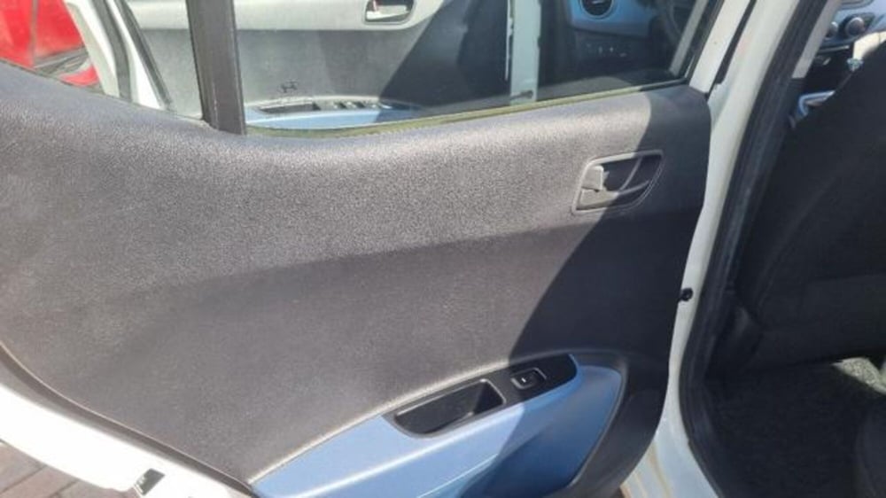 Hyundai i10 usata a Savona (12)