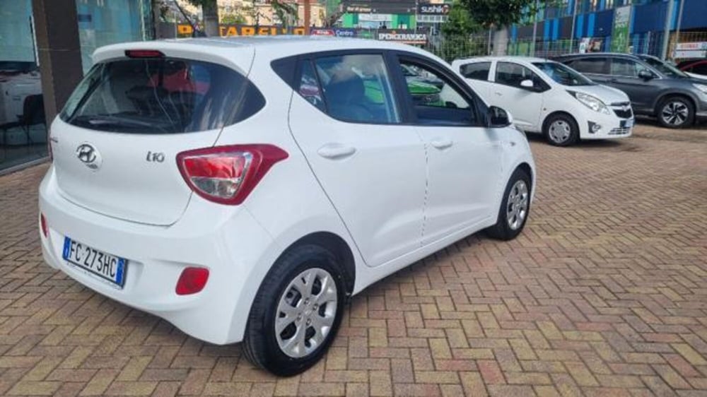 Hyundai i10 usata a Savona (17)