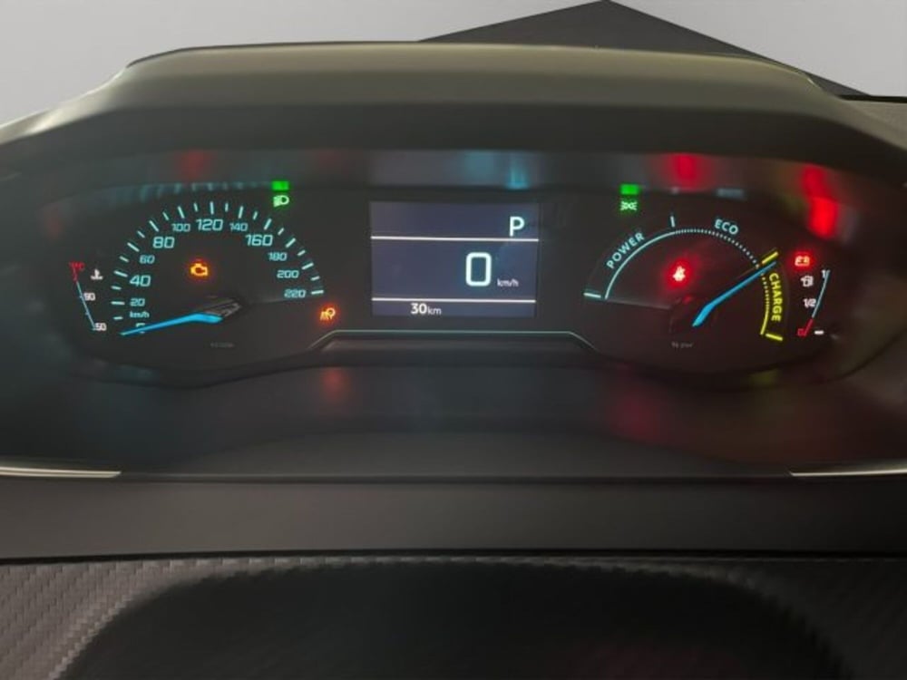 Peugeot 208 nuova a Perugia (12)
