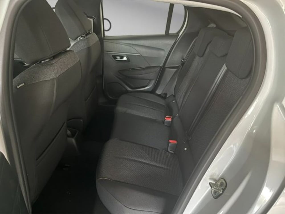 Peugeot 208 nuova a Perugia (16)