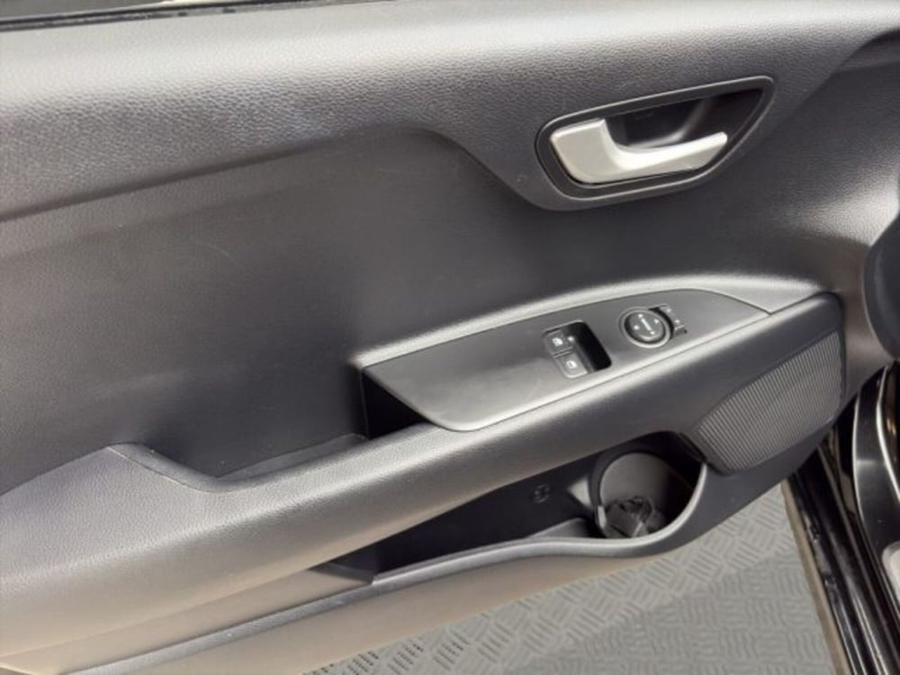 Kia Rio usata a Perugia (17)