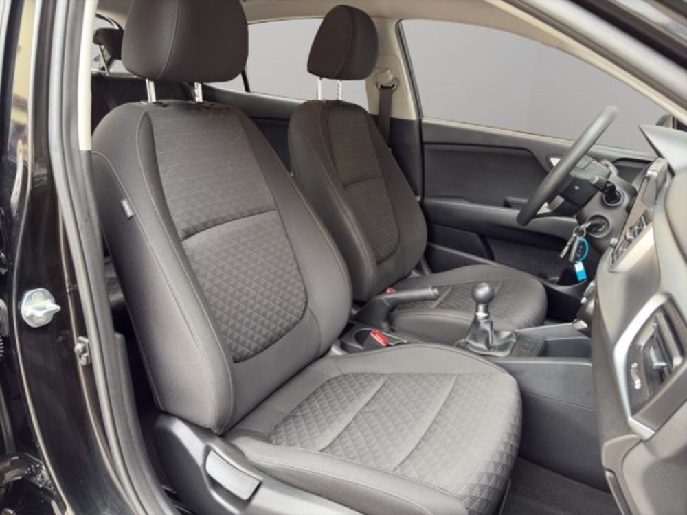 Kia Rio usata a Perugia (18)