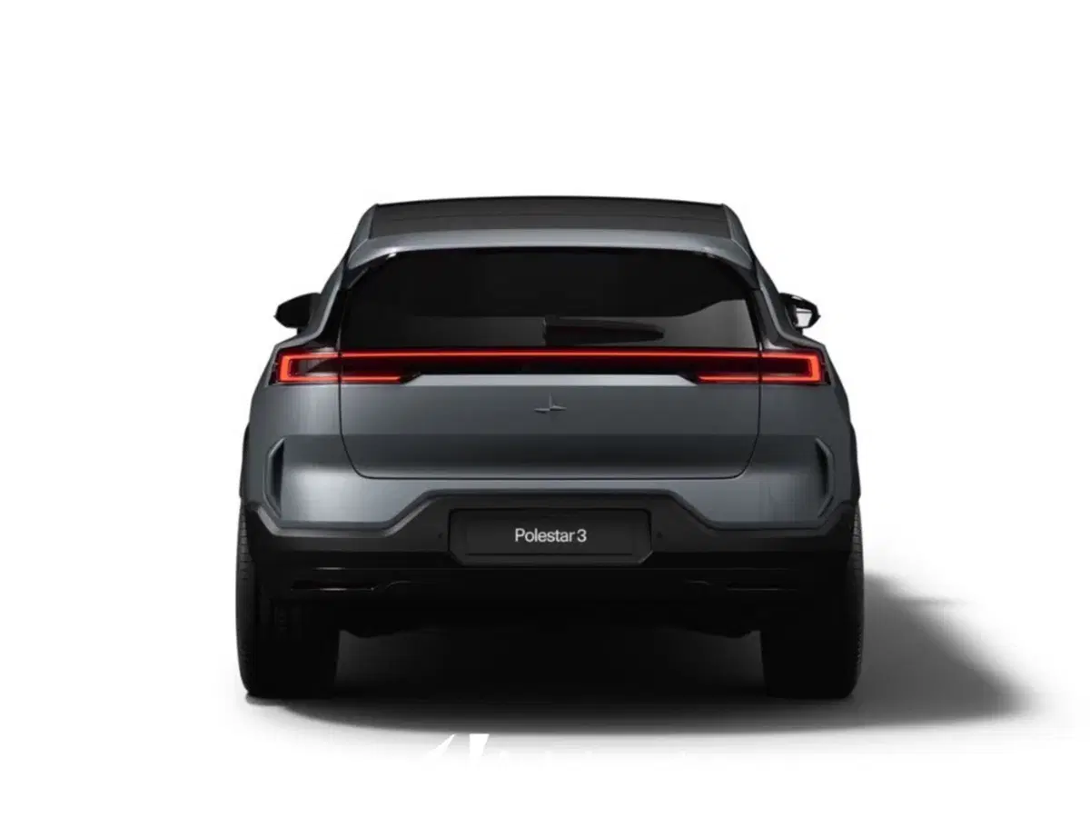 Polestar Polestar 3 nuova a Bari (4)