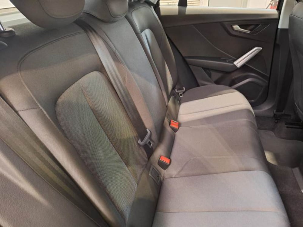 Audi Q2 usata a Potenza (14)