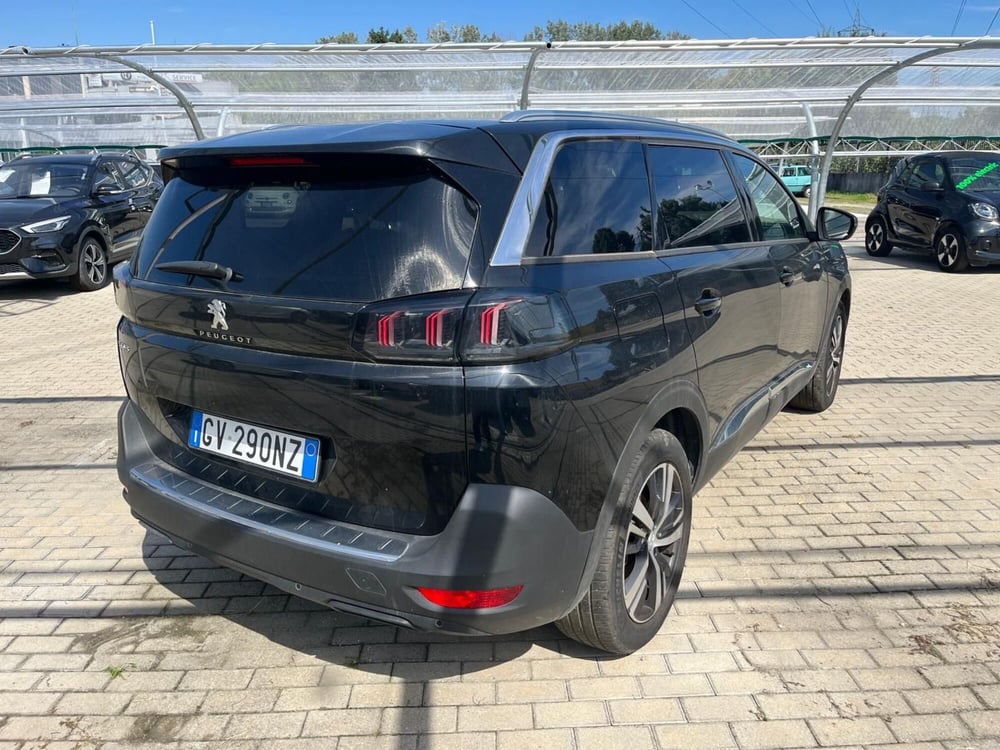 Peugeot 5008 usata a Milano (6)