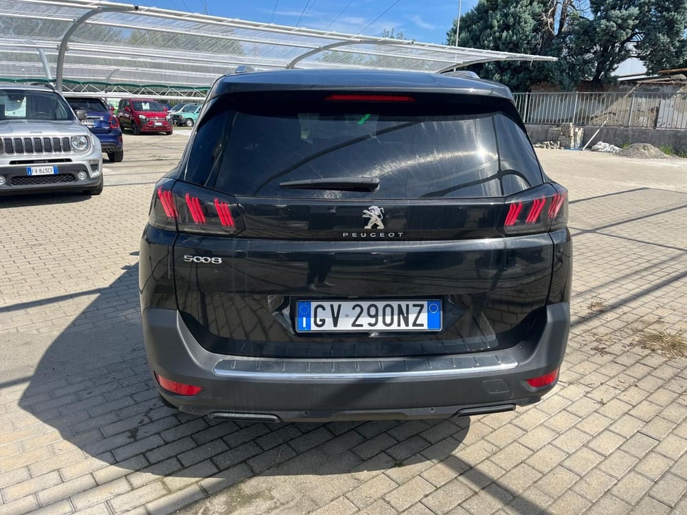 Peugeot 5008 usata a Milano (7)