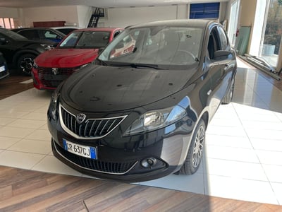Lancia Ypsilon 1.0 FireFly 5 porte S&amp;S Hybrid Gold Plus del 2023 usata a Milano
