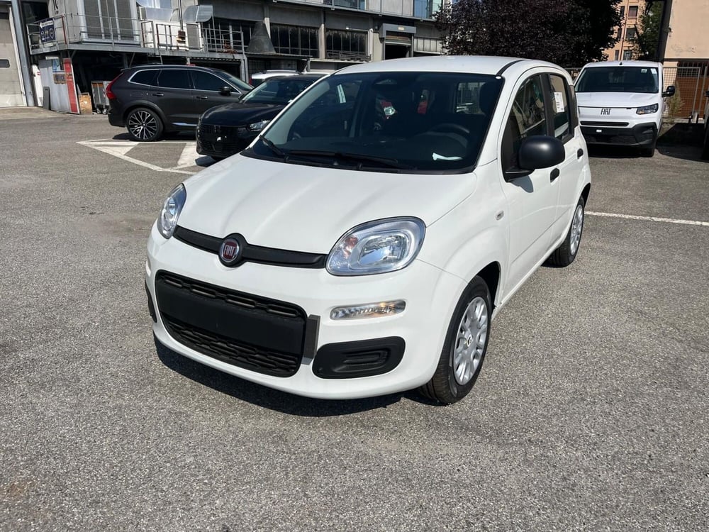 Fiat Panda Cross nuova a Milano
