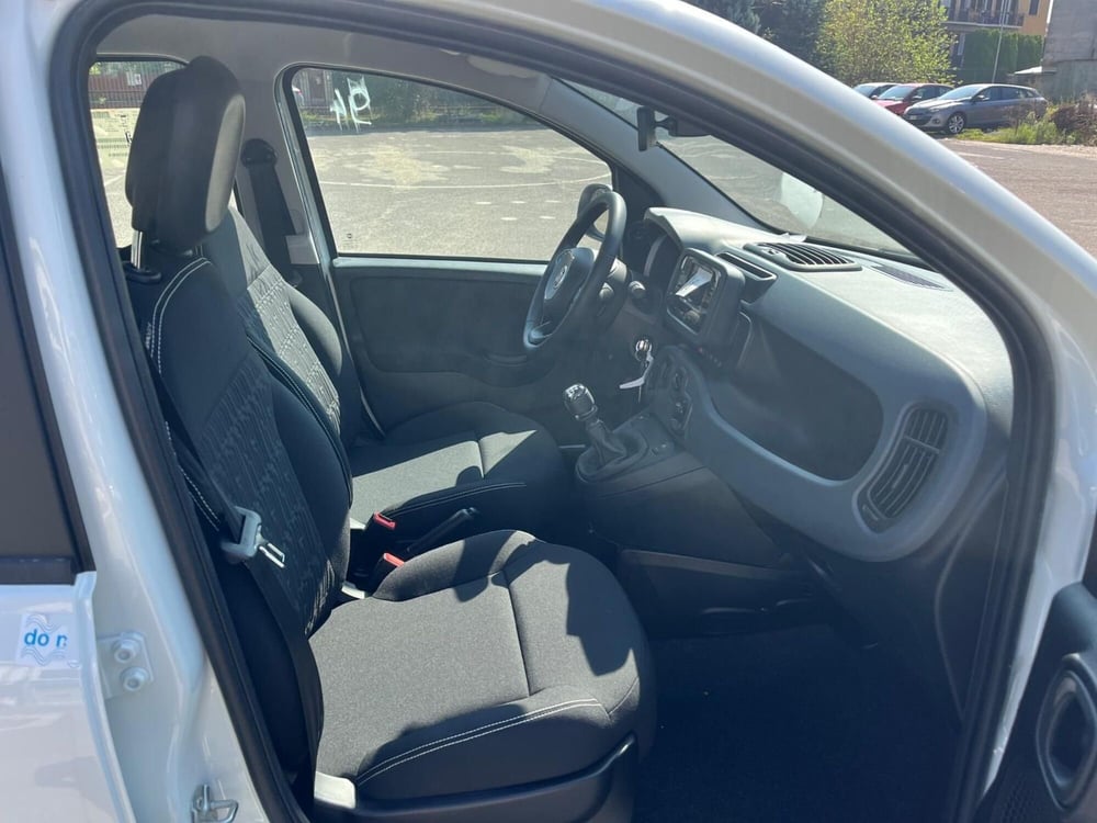 Fiat Panda Cross nuova a Milano (12)