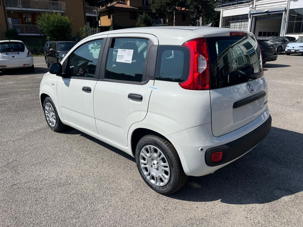 Fiat Panda Cross nuova a Milano (6)