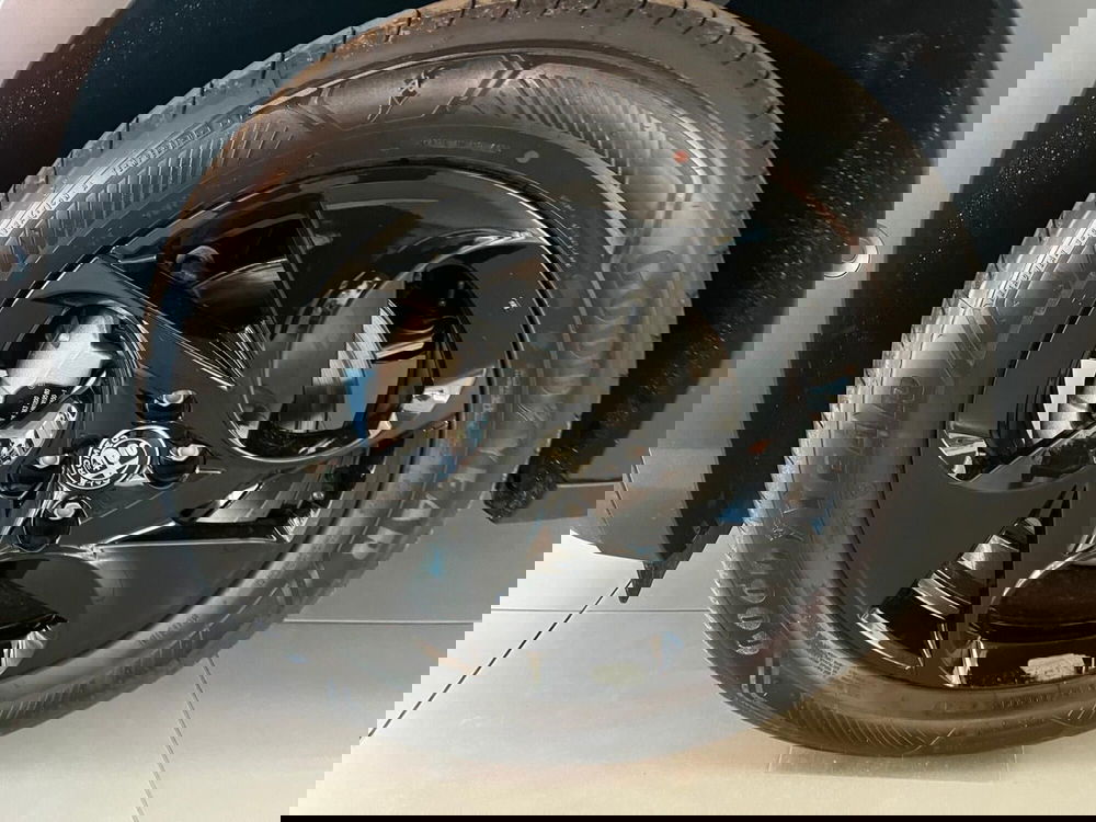 Alfa Romeo Junior nuova a Milano (10)