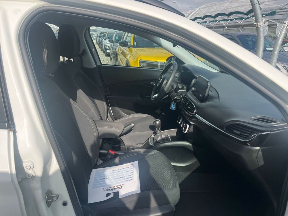 Fiat Tipo Station Wagon usata a Milano (11)